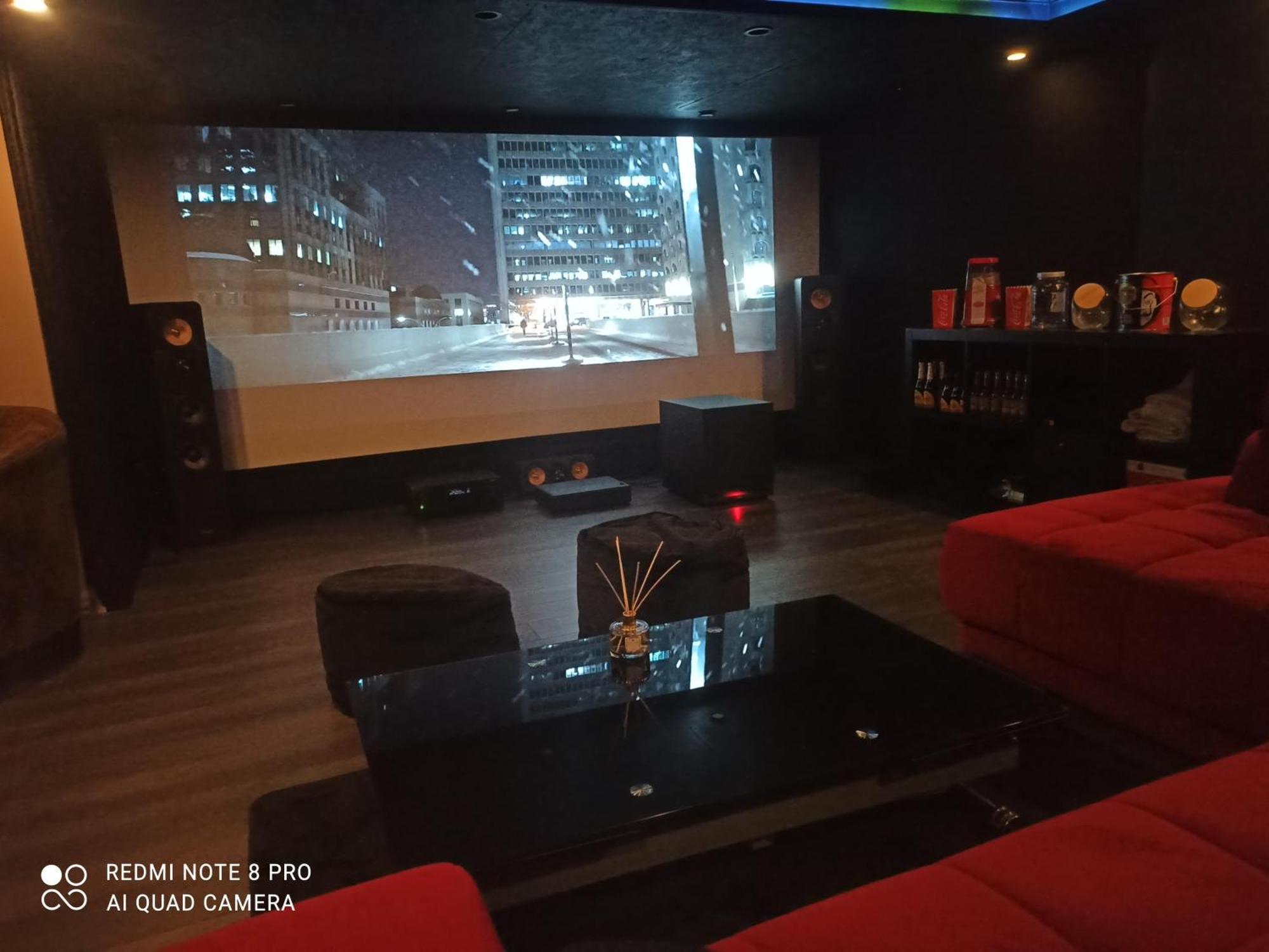 Villa Charmante Maison Avec Piscine Chauffee, Salle De Cinema Et Bar *